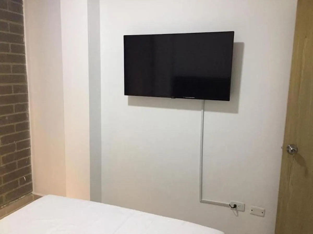 Apartamento Estadio Obelisco Parking, Wifi Netflix Medellin 0*,