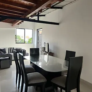 Apartamento De Lujo En Excelente Ubicacion Medellín